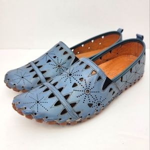 Spring step slip on flats Fusaro leather women size 41 EU